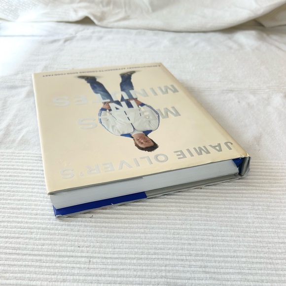 Jamie Oliver's Meals in Minutes cookbook - Picture 6 of 13